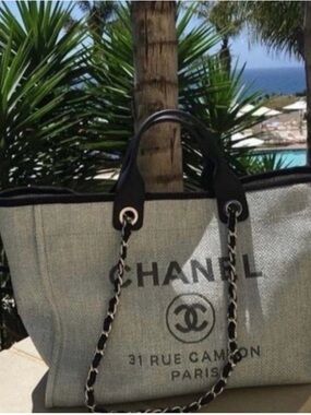 NEW! Chanel GWP VIP Canvas Tote Bag with Chain Handles